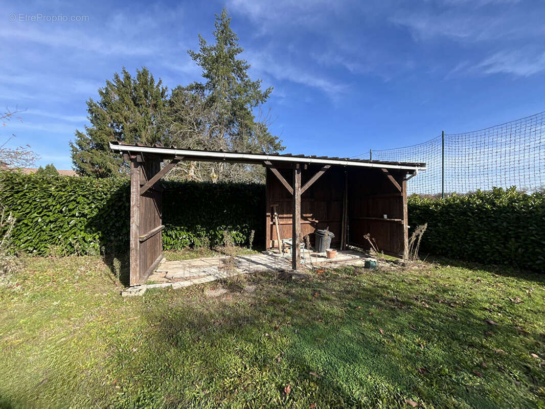 Maison à LUCENAY-LES-AIX