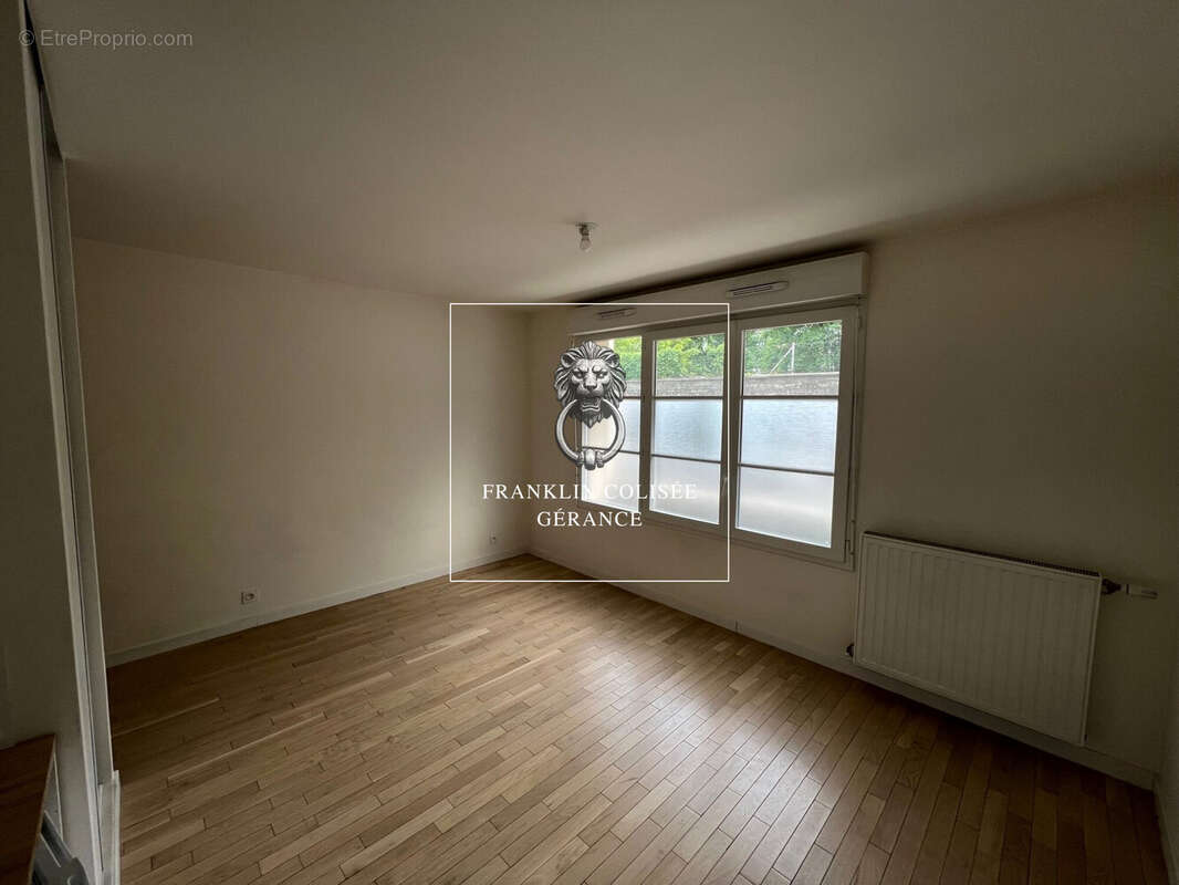 Appartement à MAISONS-ALFORT