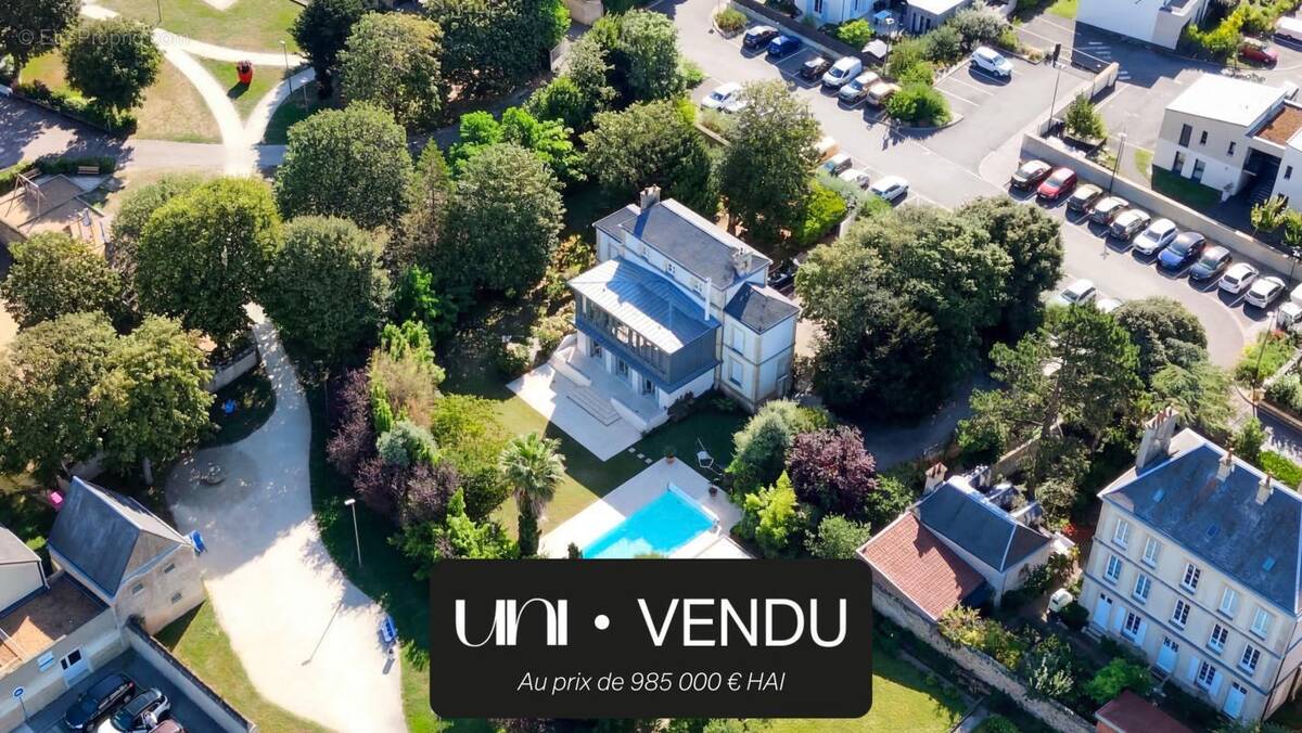 Maison à LION-SUR-MER