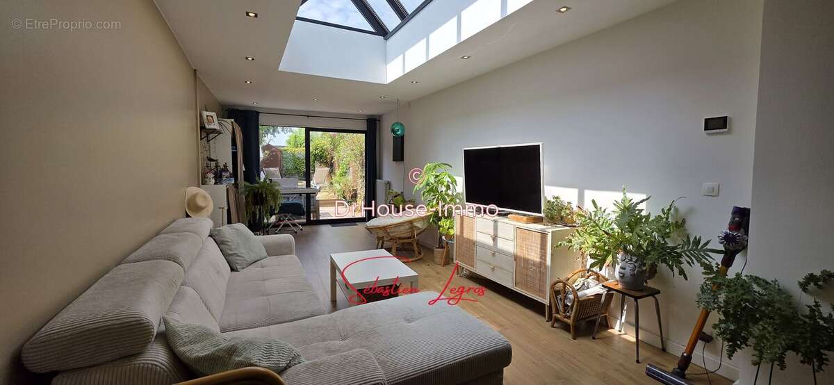 Maison 92 m² à Saint-Andre-Lez-Lille  - photo 2