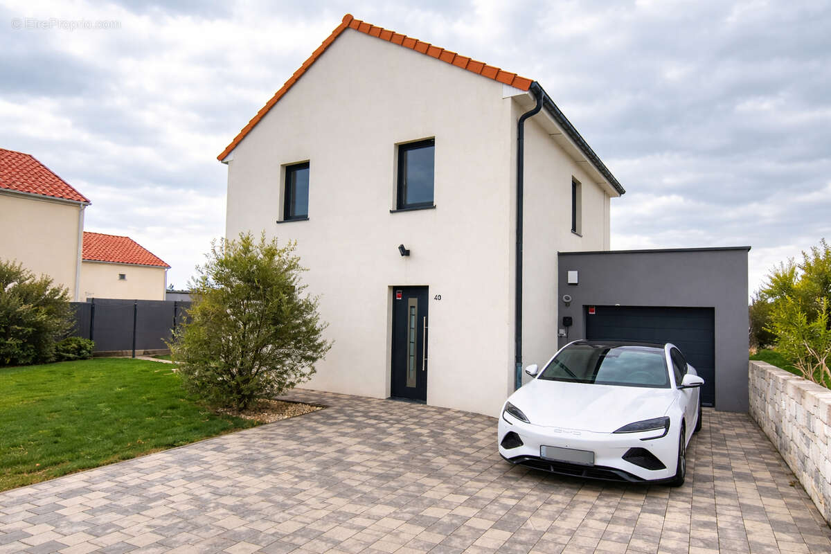 Maison 125 m² à Rodemack  - photo 4
