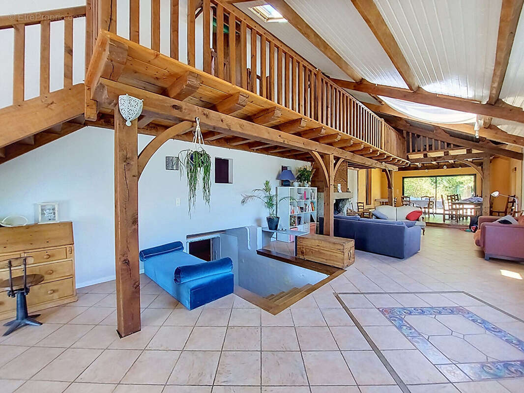Domaine de 300 m² - Cadre verdoyant de Nort sur Erdre - photo 3