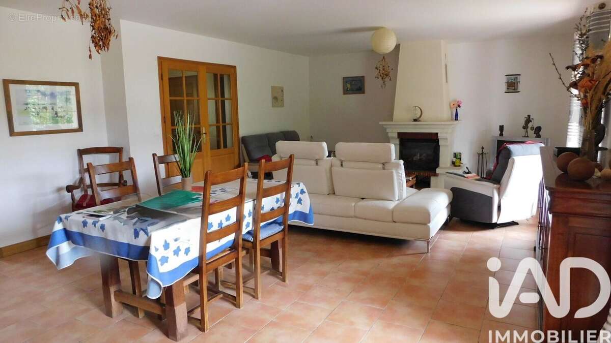 Photo 6 - Maison à SALBRIS
