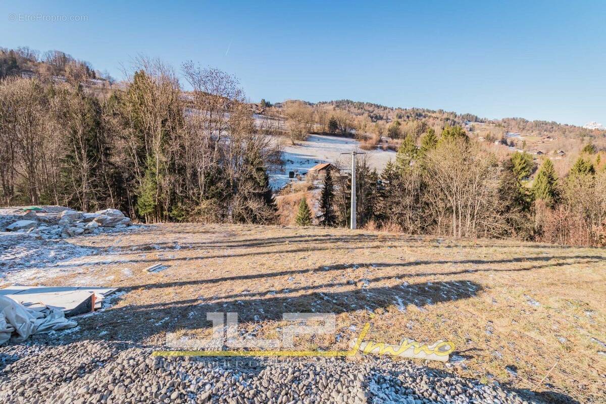 Terrain à SAINT-GERVAIS-LES-BAINS