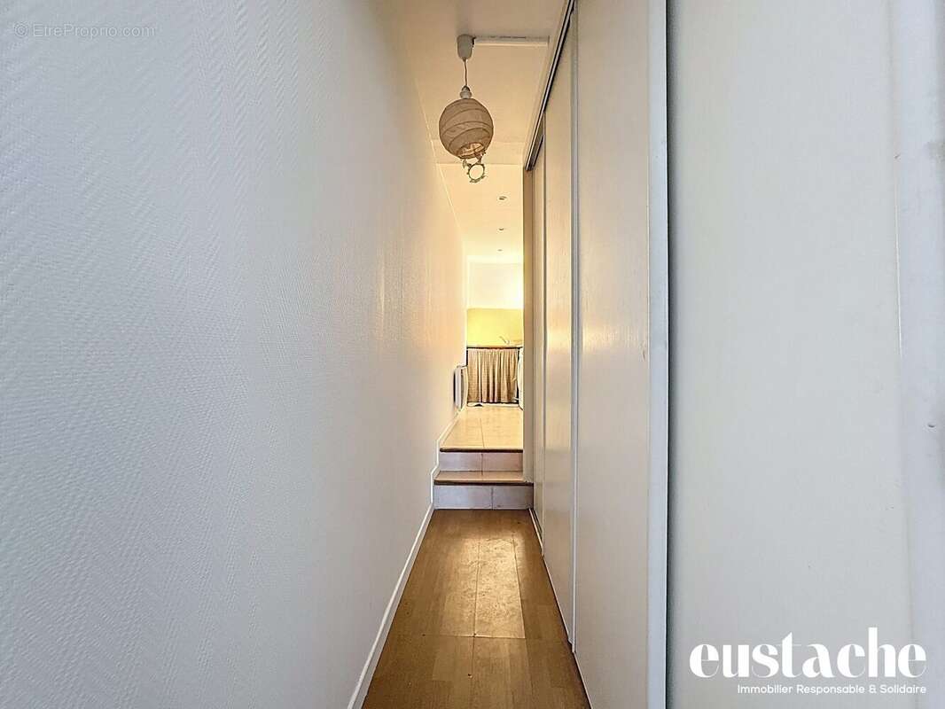 Appartement à PARIS-10E