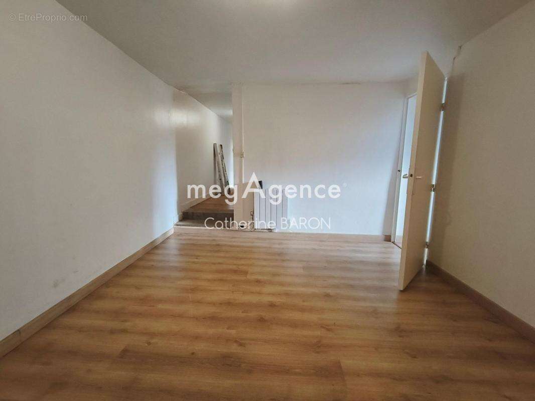 Maison à CHERVES-RICHEMONT