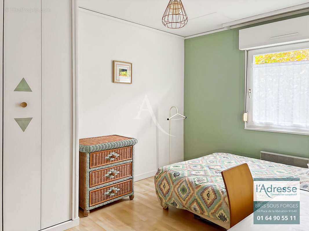 Maison à FONTENAY-LES-BRIIS