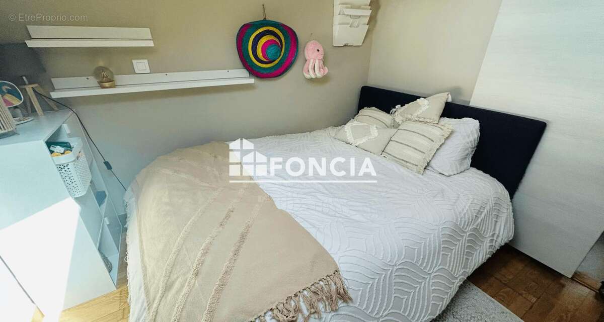 Appartement à COGOLIN