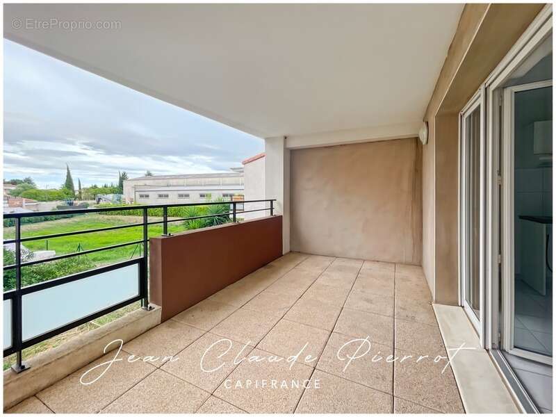 Appartement à vendre 3 pièces GARONS (30) - photo 2