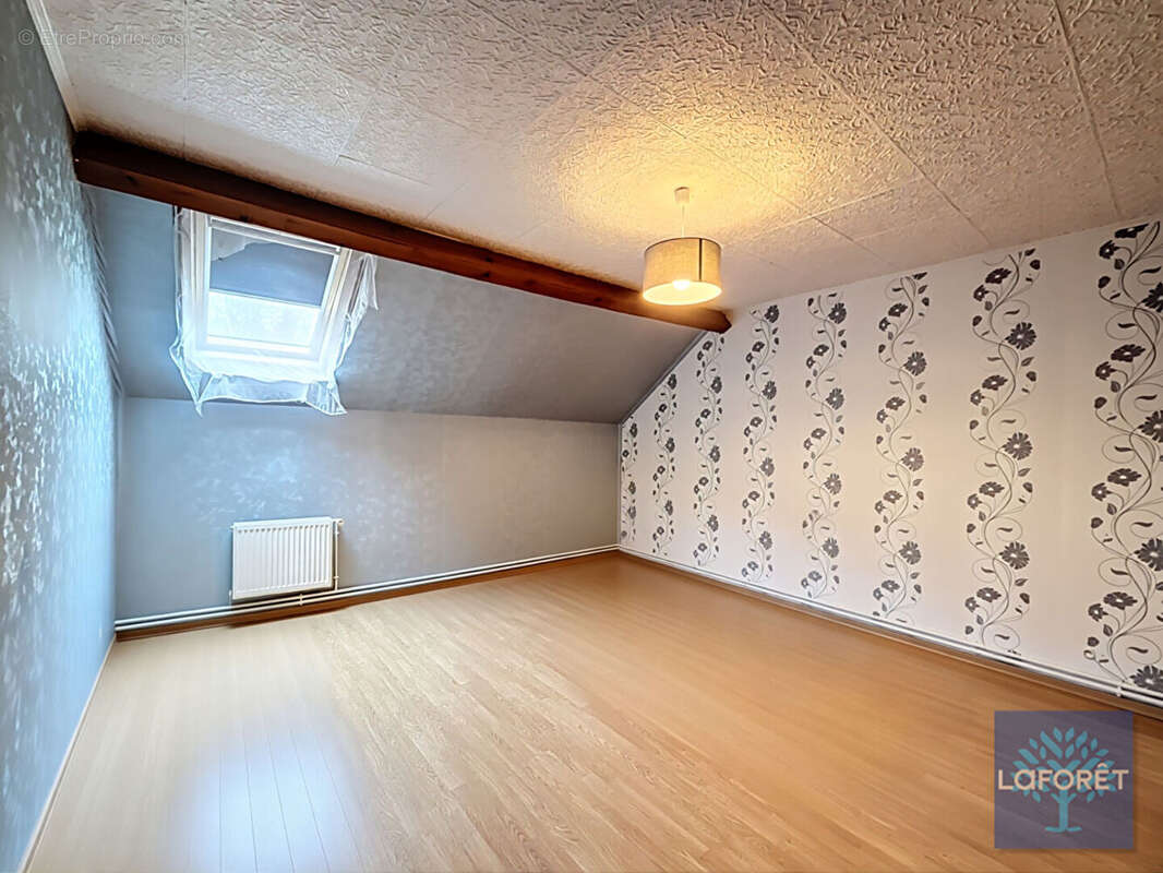 Maison à SAINT-AMAND-LES-EAUX