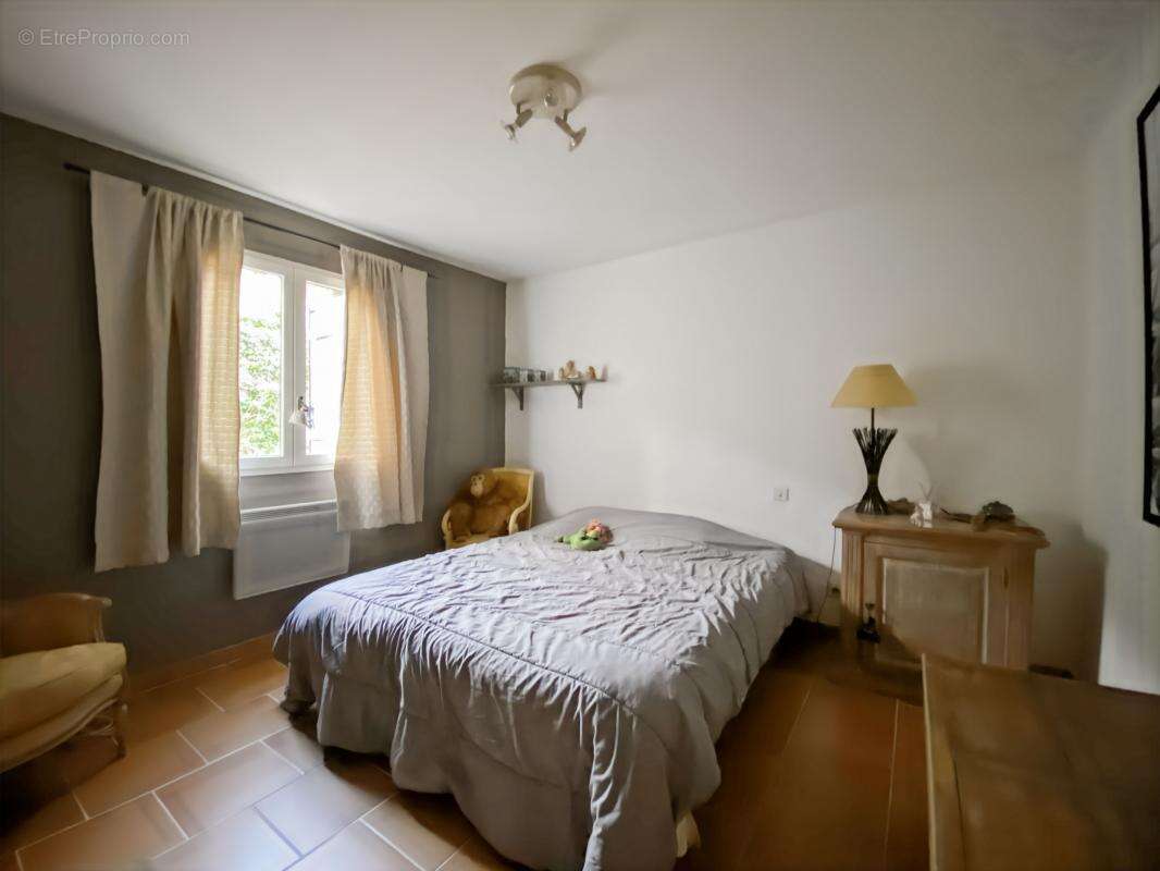 Maison à PLAN-DE-LA-TOUR