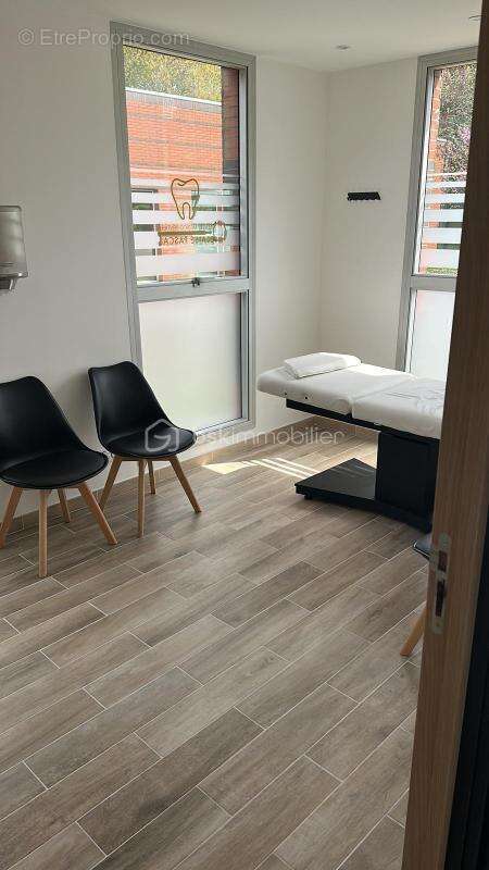 Commerce à ELANCOURT