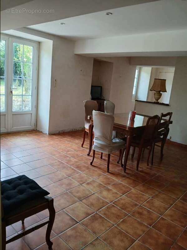 Maison à TOCANE-SAINT-APRE