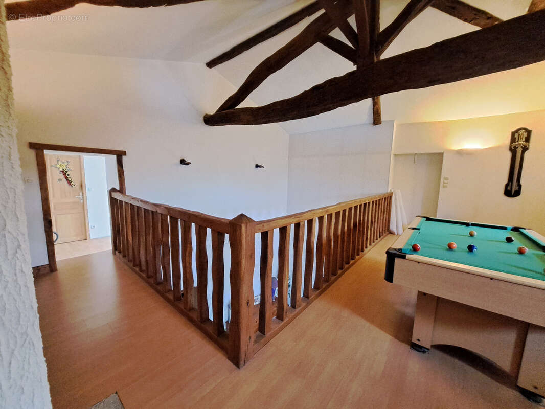 Maison à SAINT-SIGISMOND-DE-CLERMONT