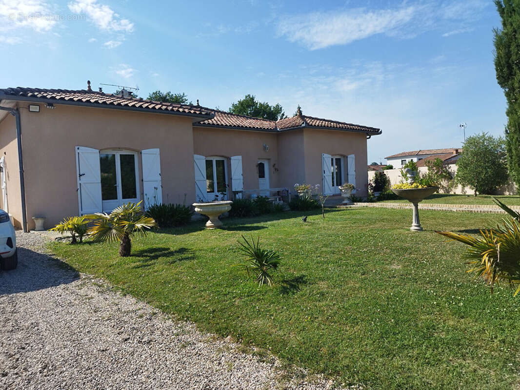 Très belle villa et dépendances MONTAUBAN - photo 8