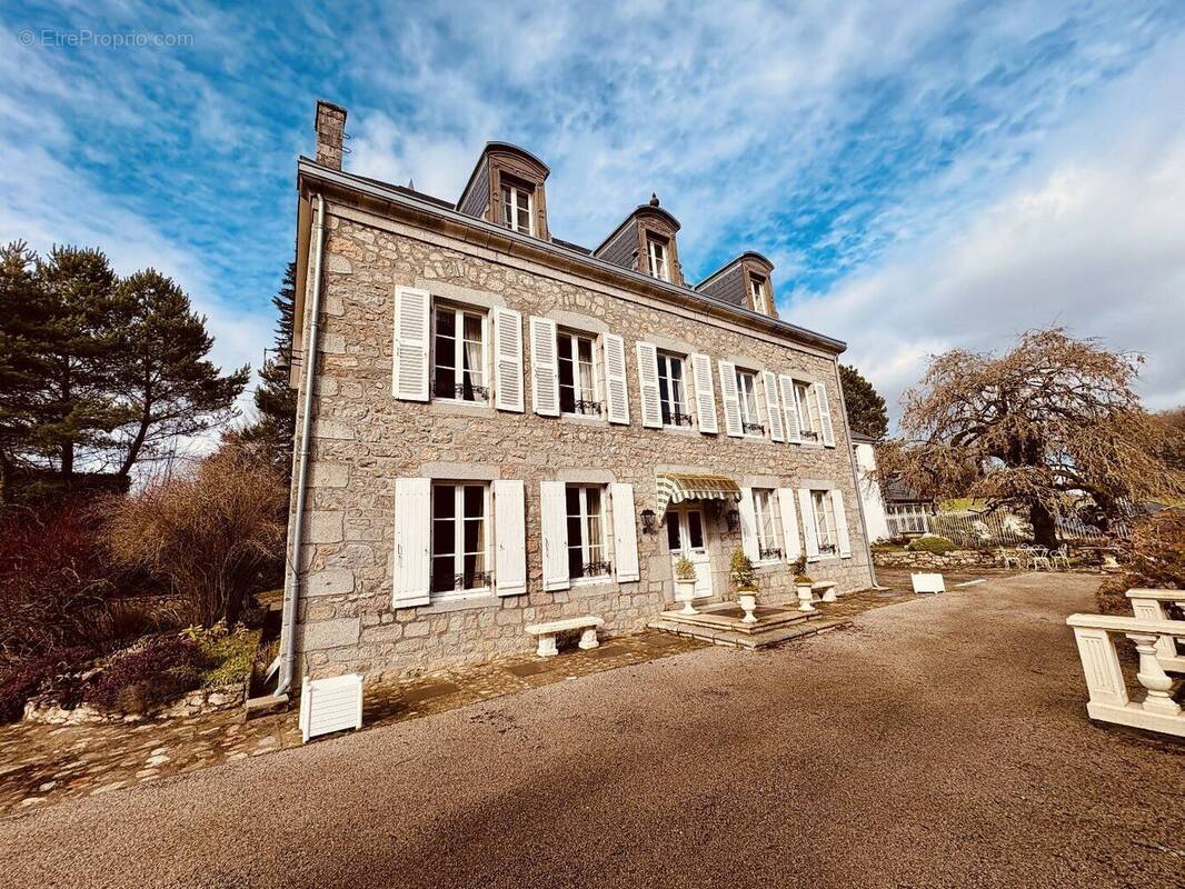 Maison à USSEL