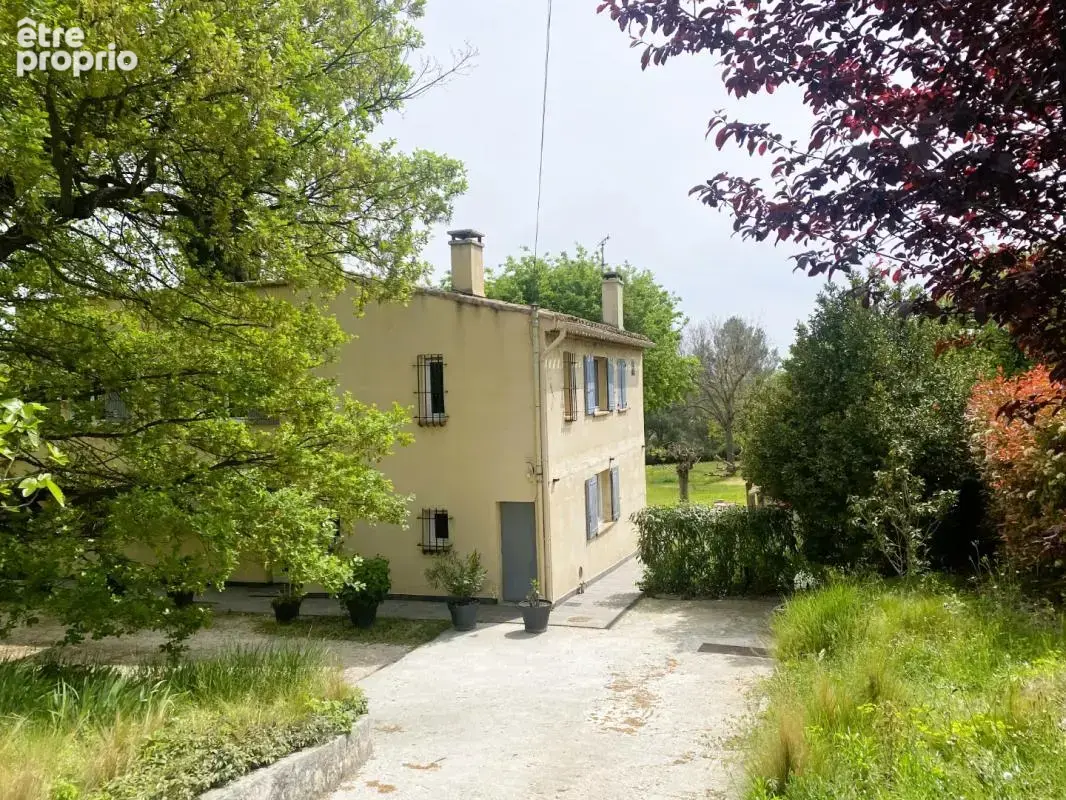 Maison 6 pièces / 190 m² / 1 130 000 EUR / EGUILLES - photo 22