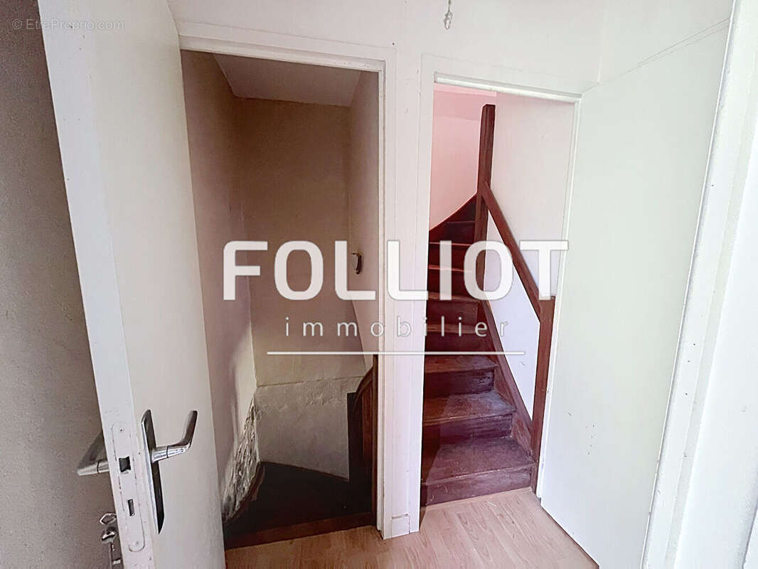 Maison à vendre à Saint Aubin des Préaux - Réf 12557DH - photo 11