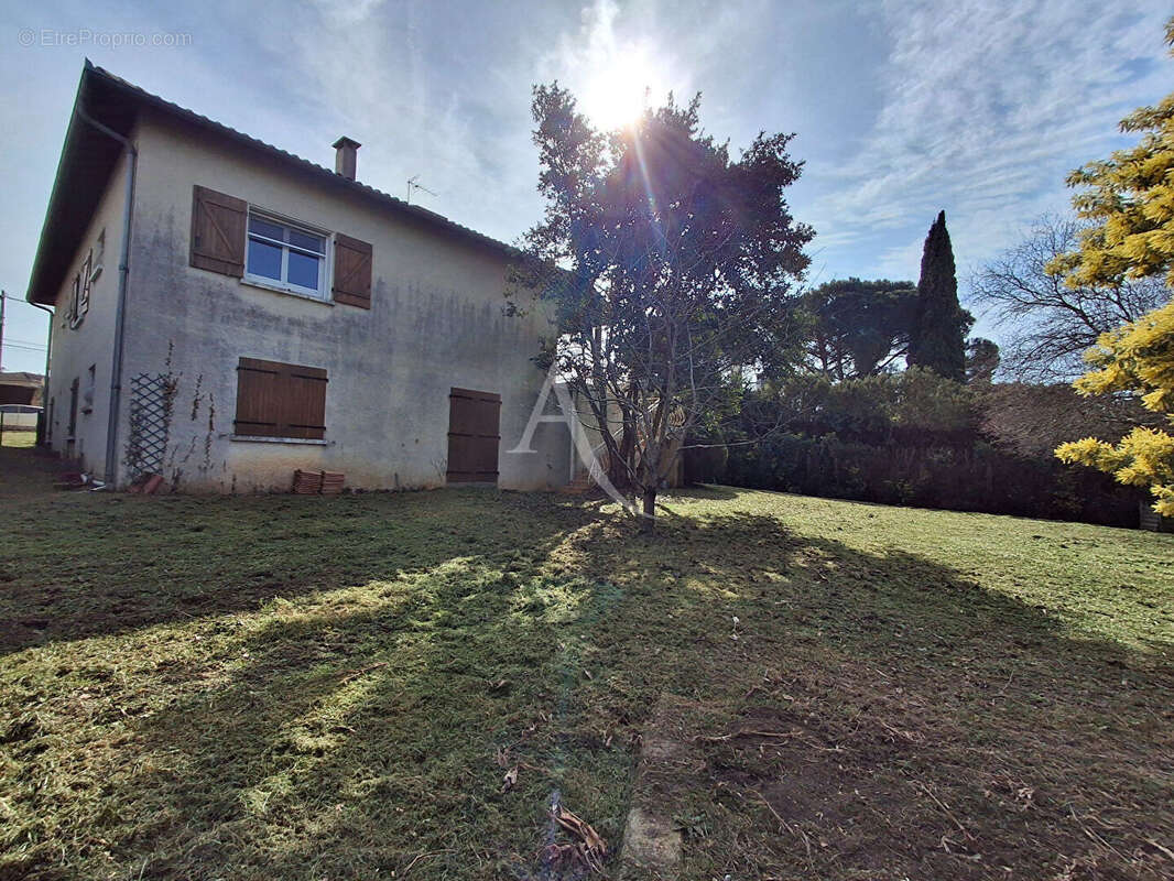 Maison à L&#039;ISLE-JOURDAIN