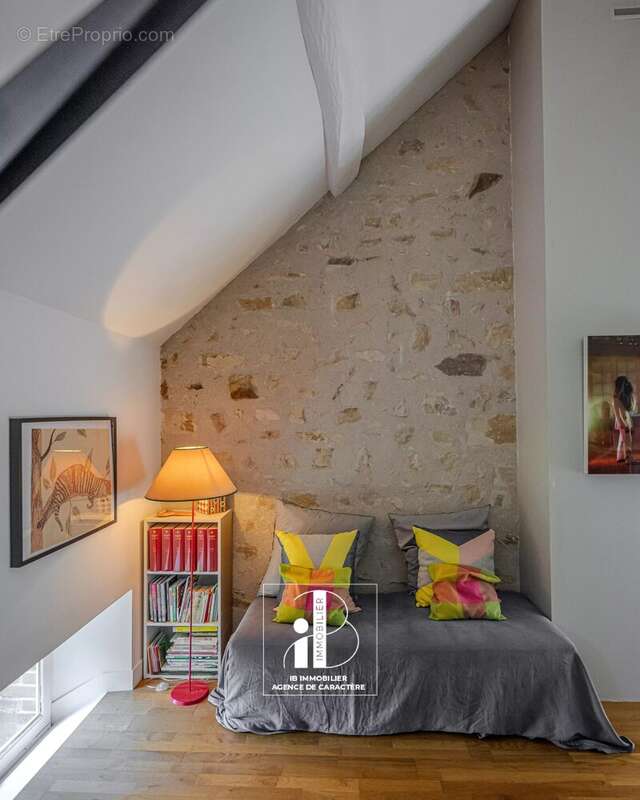 Maison à MONTMACHOUX