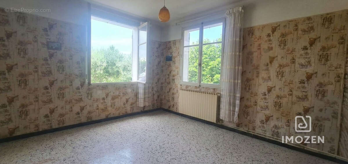 Maison à BRIGNOLES