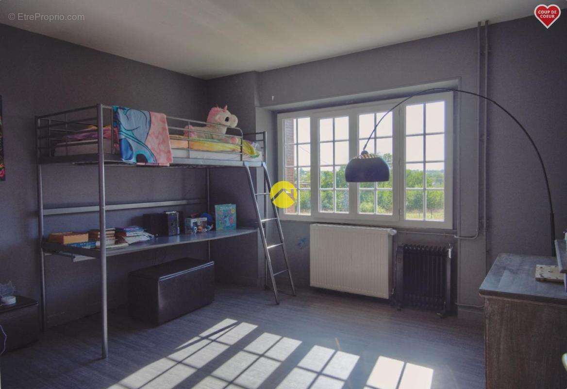 Maison à CERILLY