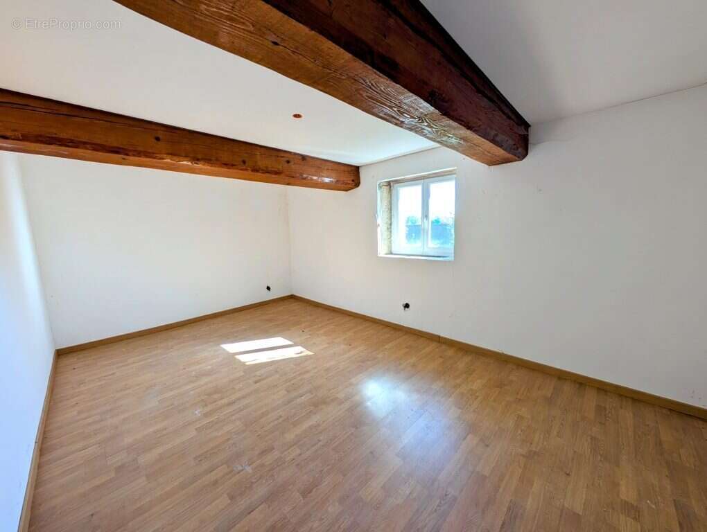 Appartement à SENNECEY-LES-DIJON