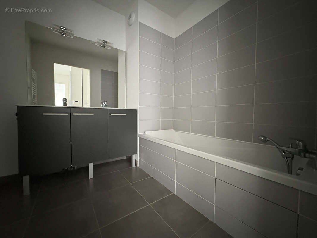 Appartement à CORNEBARRIEU