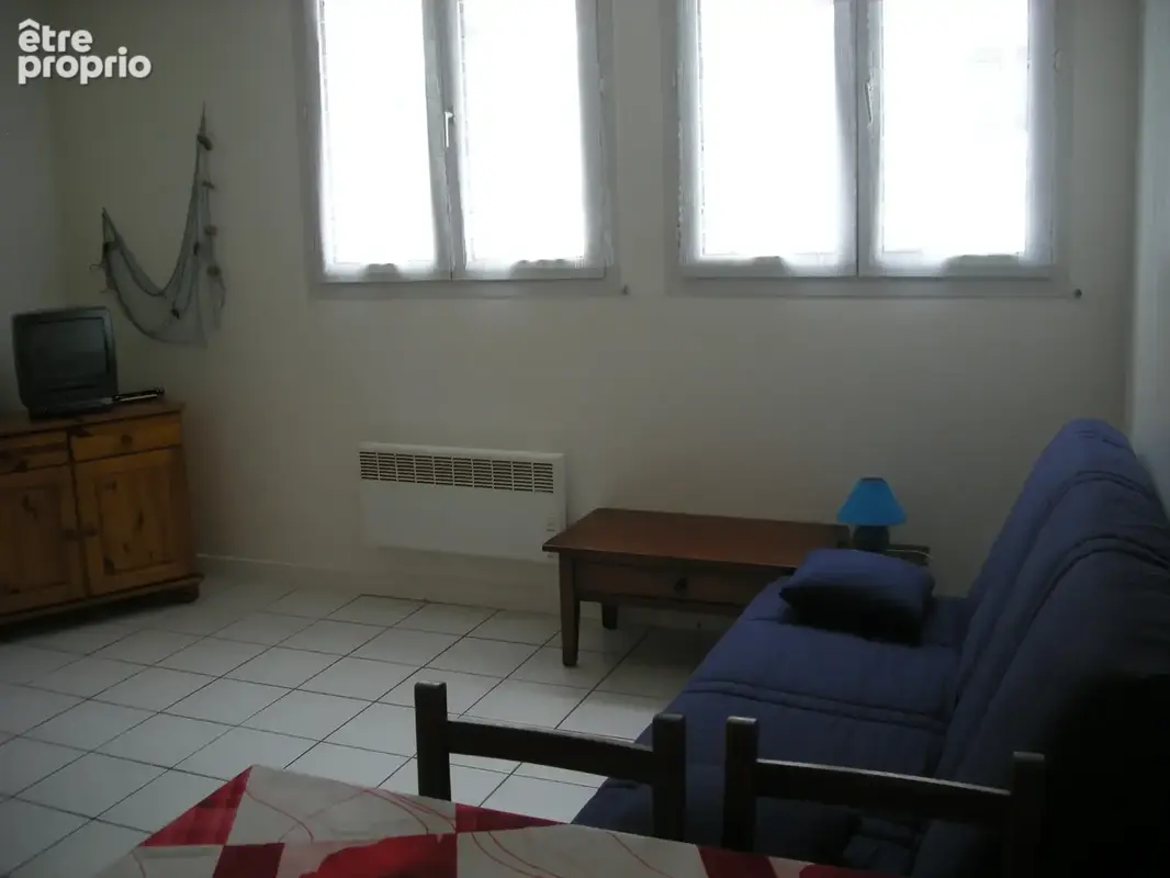 Studio de 27m2  idéalement situé au cœur de Royan   À deux pas de la plage et du marché - photo 3