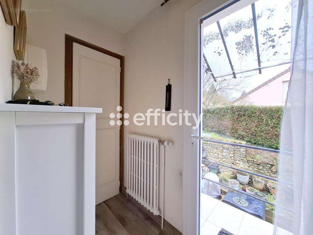 Maison à LONGNY-AU-PERCHE