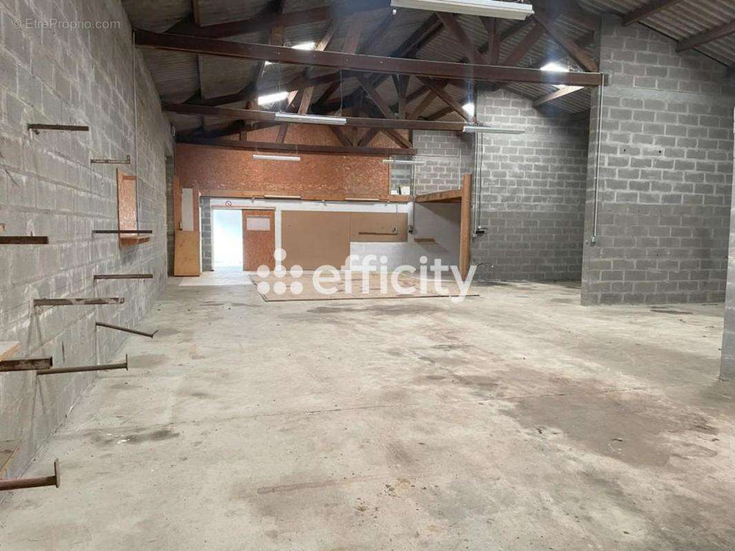 Locaux/Biens immobiliers - photo 4