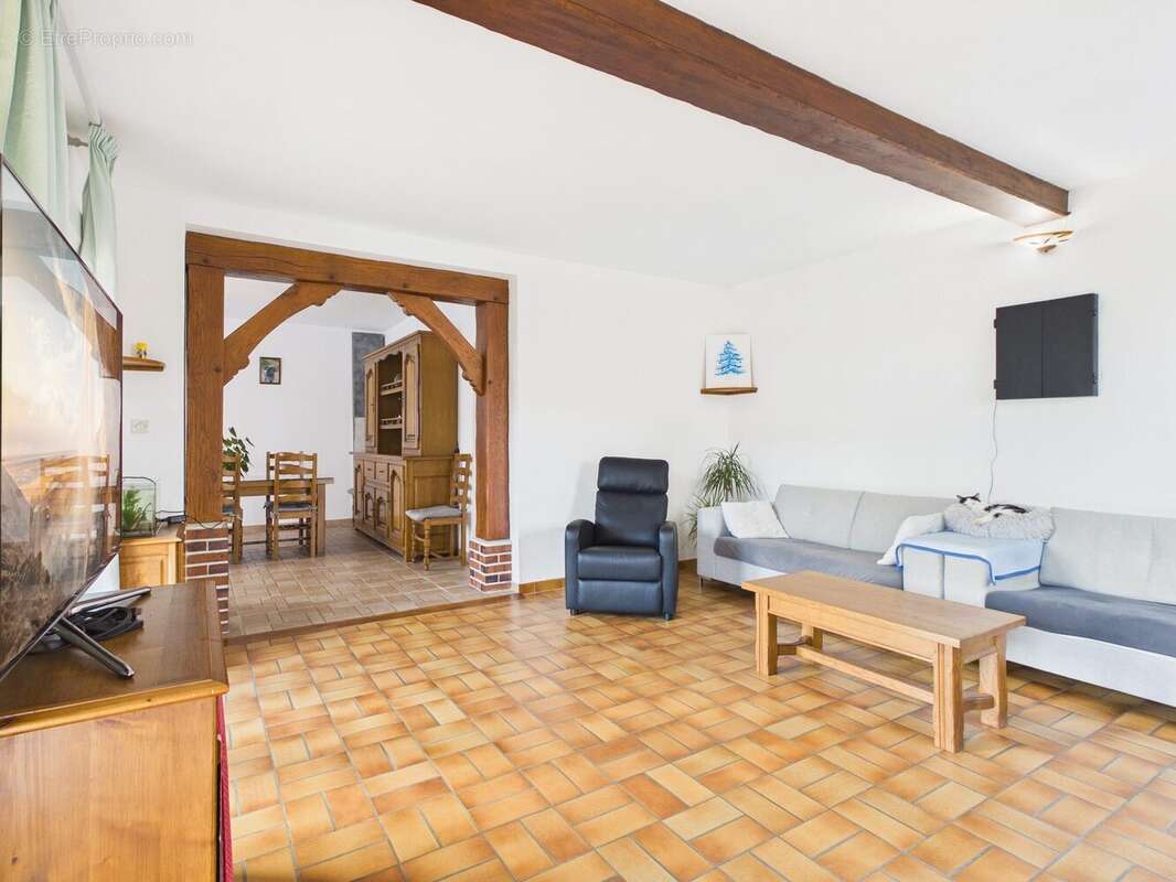 Maison à SAINT-MESMIN