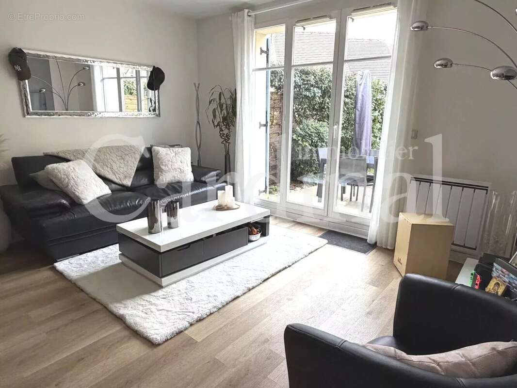 Maison à NOISY-LE-ROI