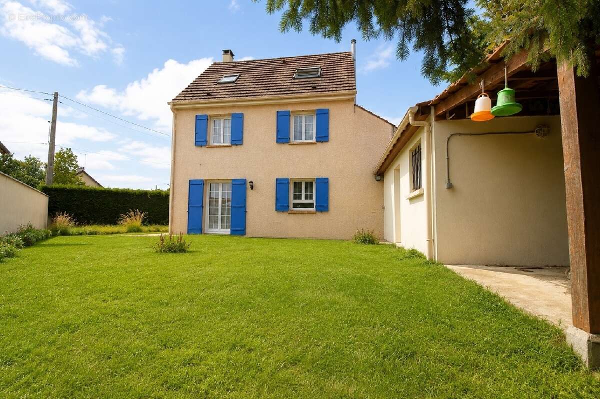 Maison 105 m² à Villecresnes  - photo 15
