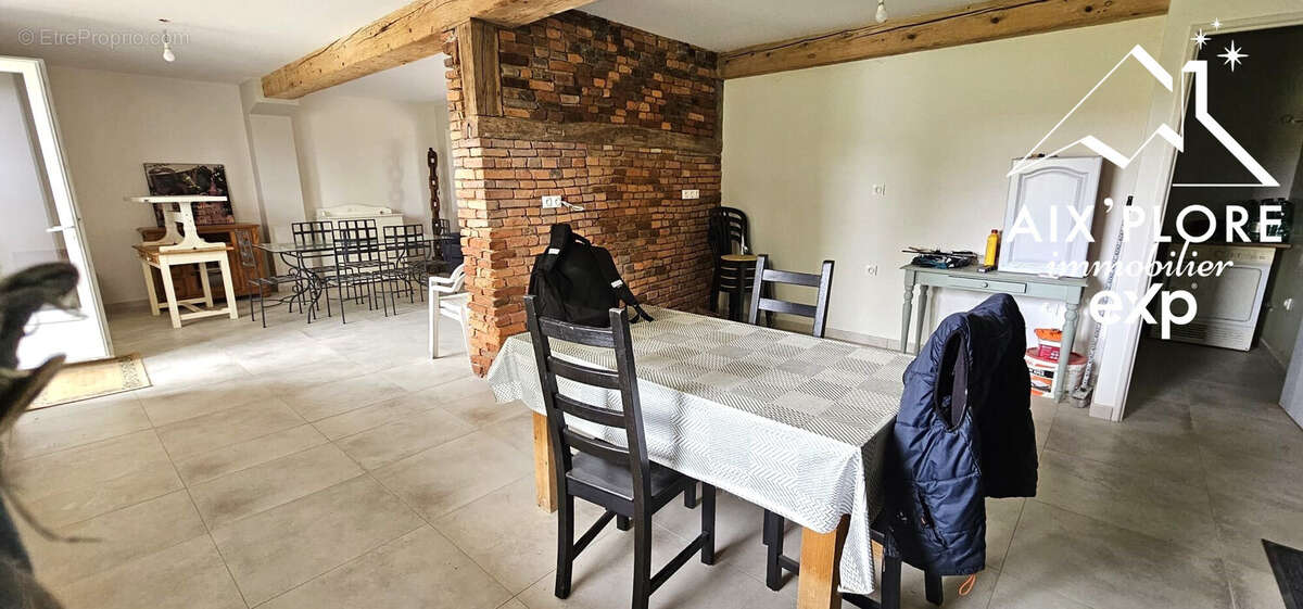 Maison à VESCOURS