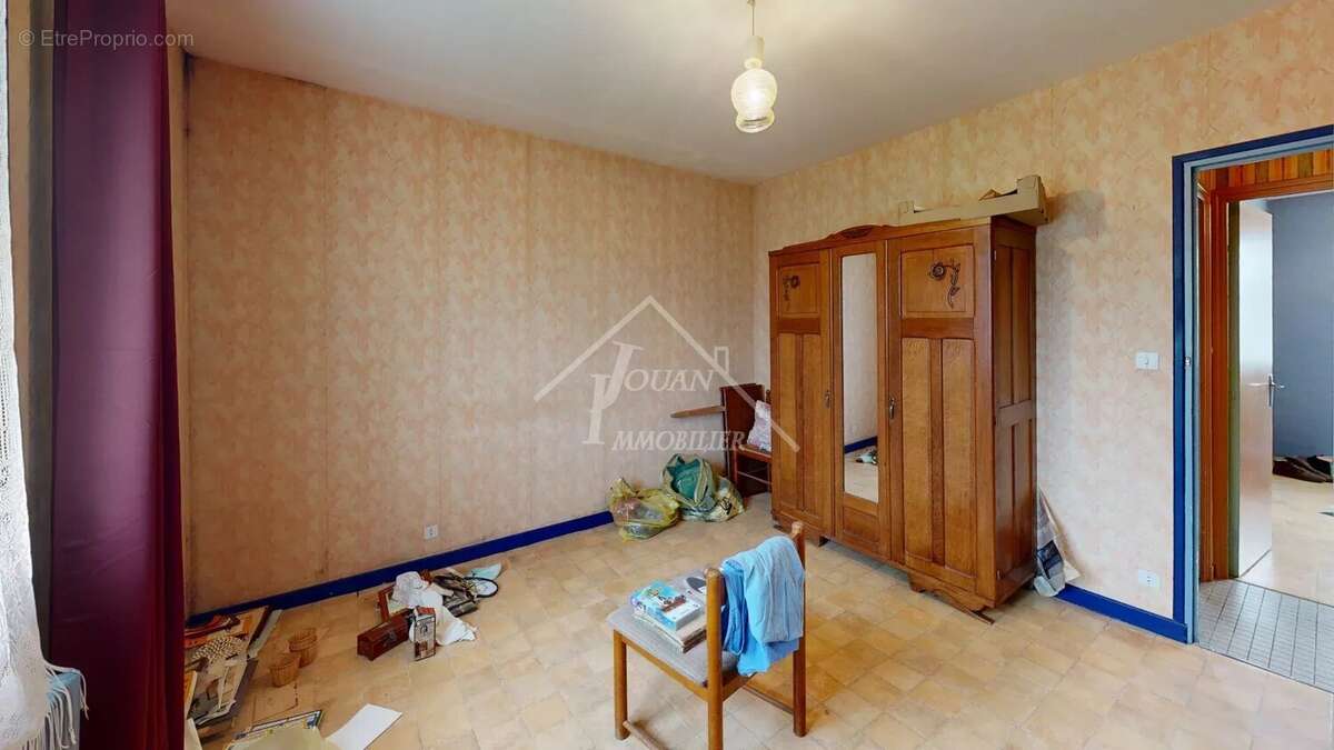 Maison à DOMPIERRE-SUR-BESBRE