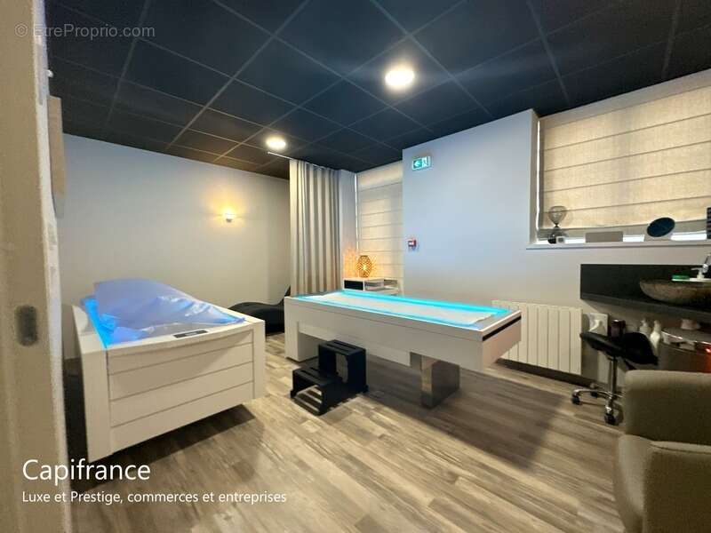 Commerce à BARNEVILLE-CARTERET