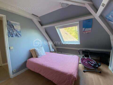 Charmante maison avec piscine et espaces de vie généreux - photo 8