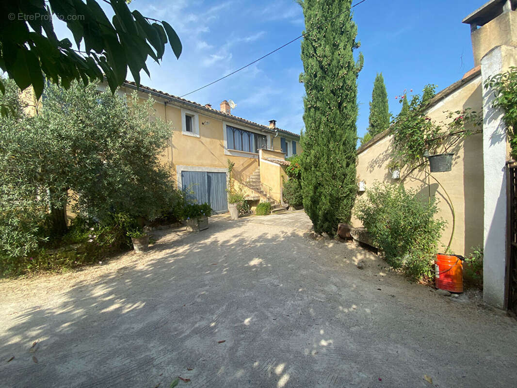 Maison à GARGAS