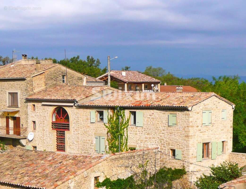 Maison à GRANE