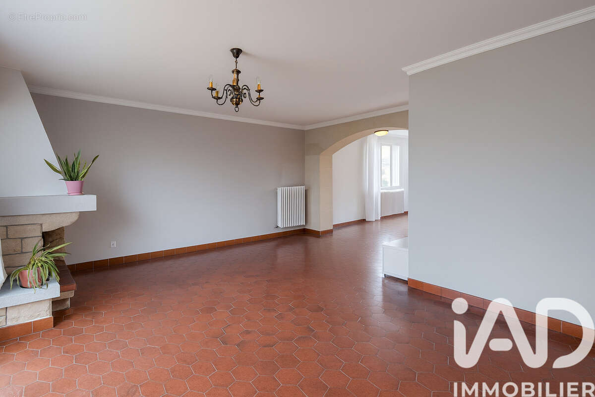 Photo 2 - Maison à SAINT-MEMMIE