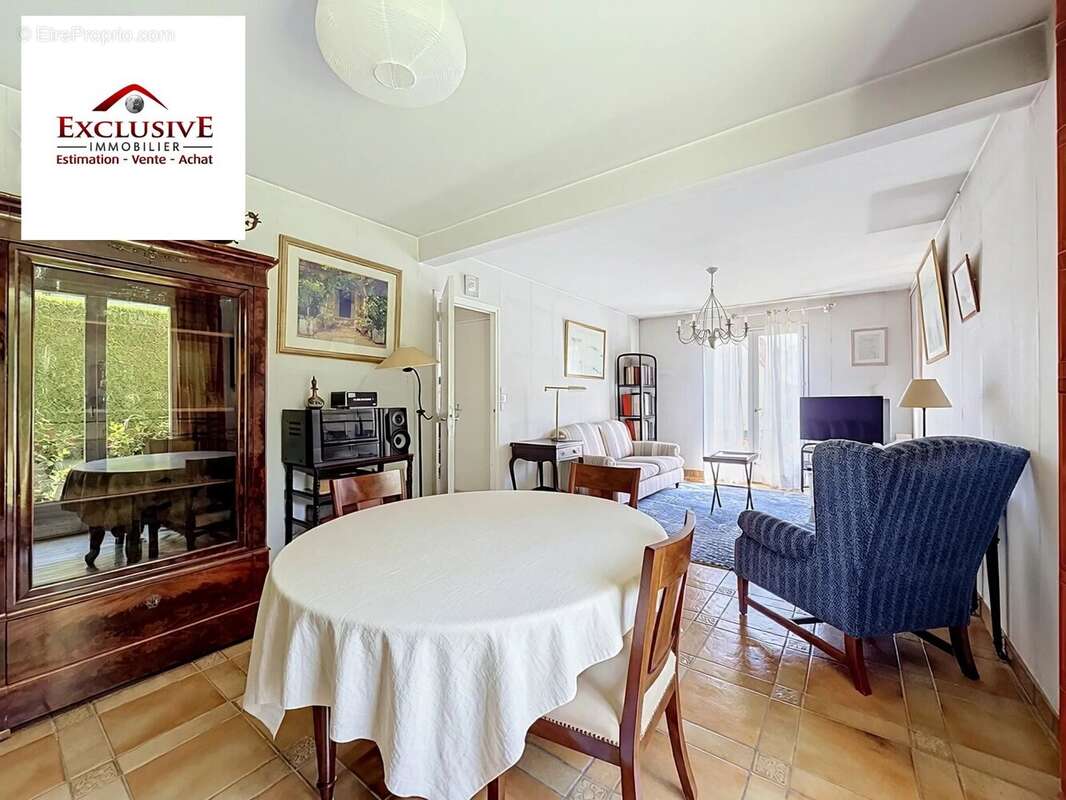 Maison 106 m² à Saint-Arnoult  - photo 2