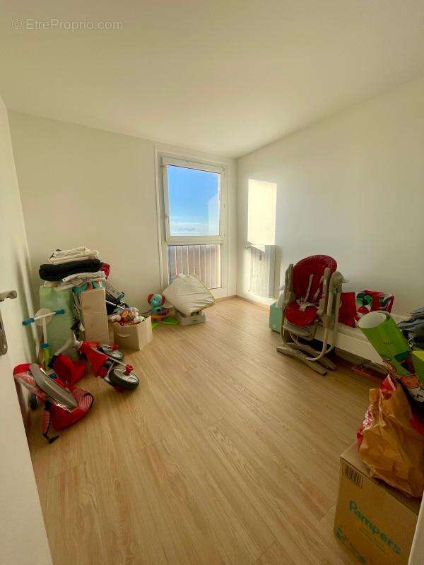 Appartement à LES ULIS