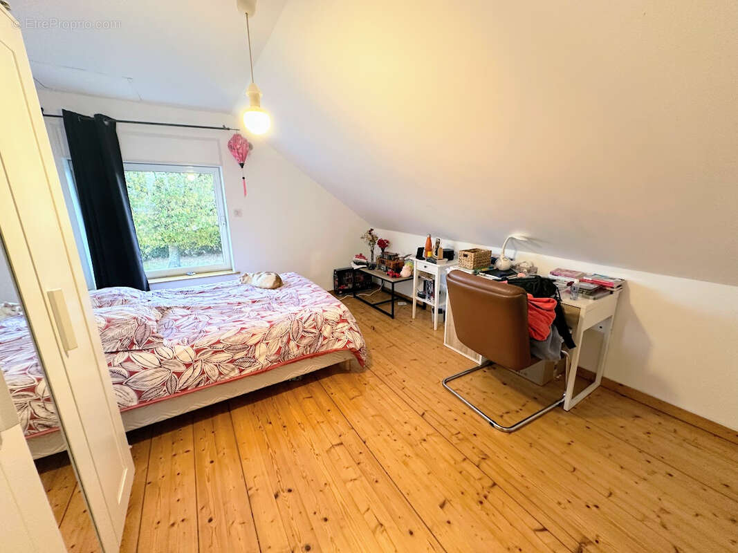 Maison à LA FEUILLIE