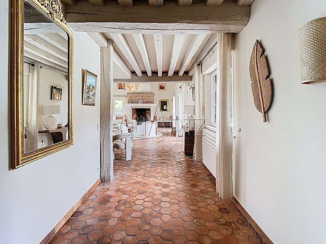 Maison à IVRY-LA-BATAILLE