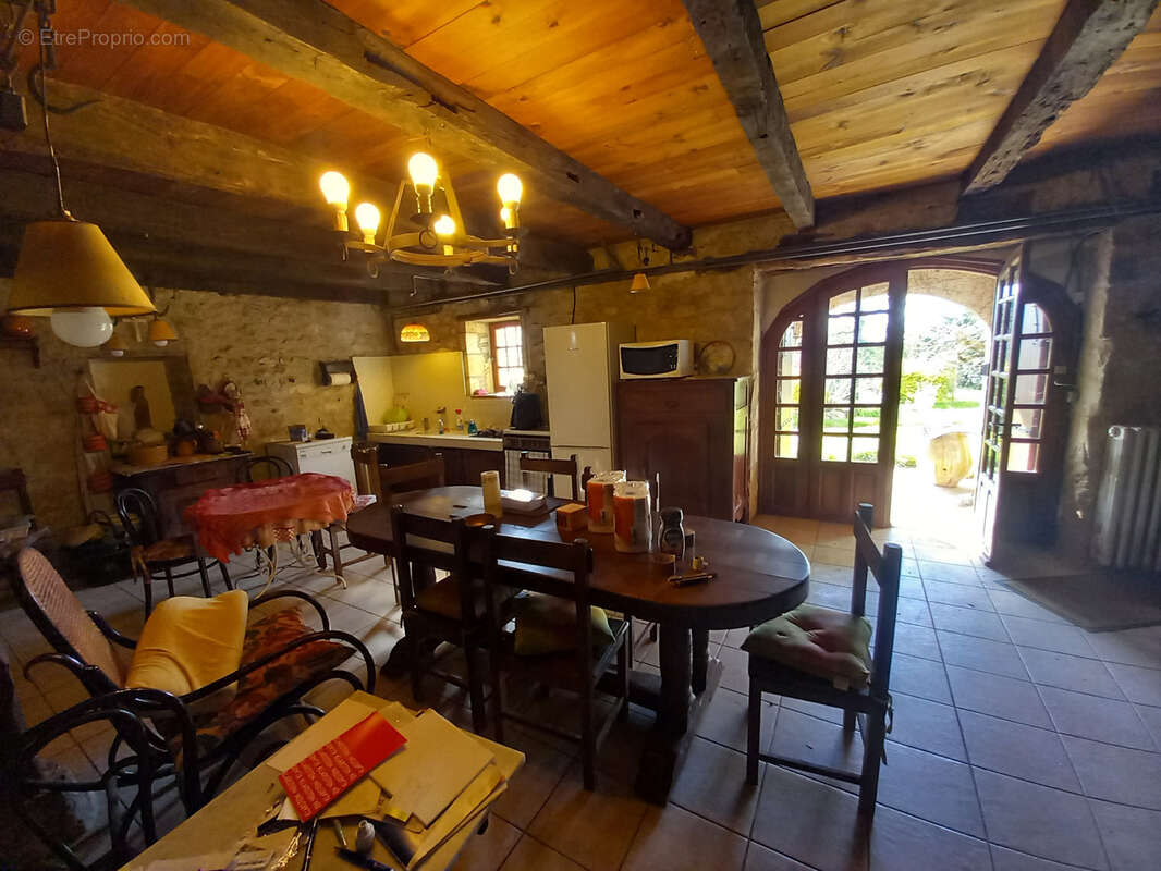 Maison à LACAPELLE-CABANAC