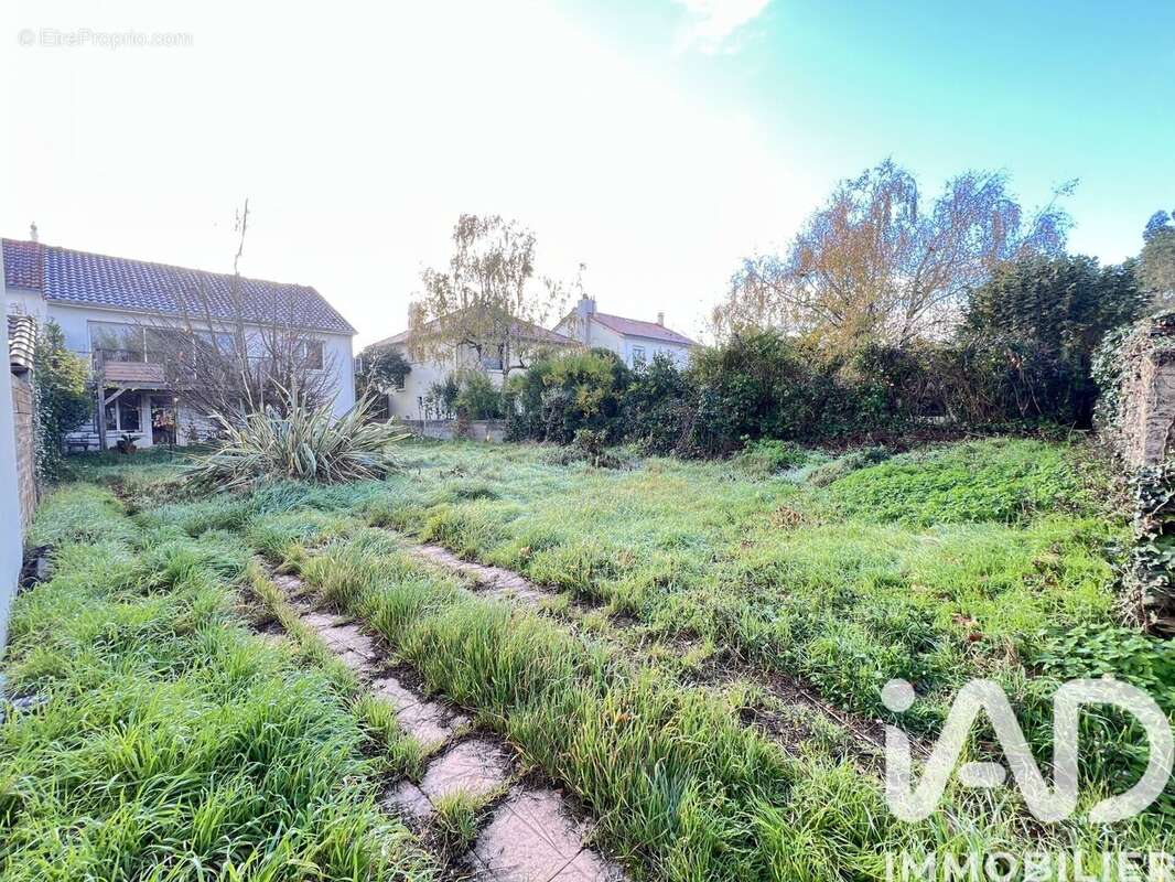 Photo 2 - Terrain à SAINT-SEBASTIEN-SUR-LOIRE