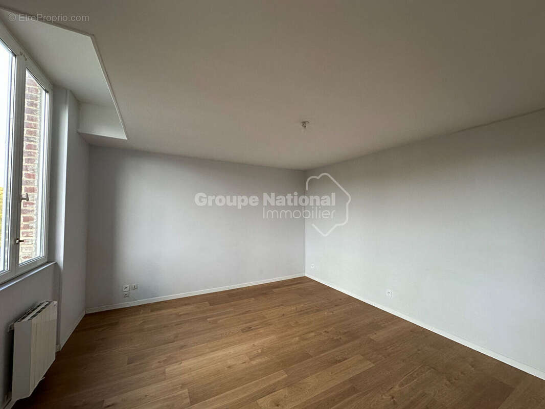 Appartement à PIERREFONDS