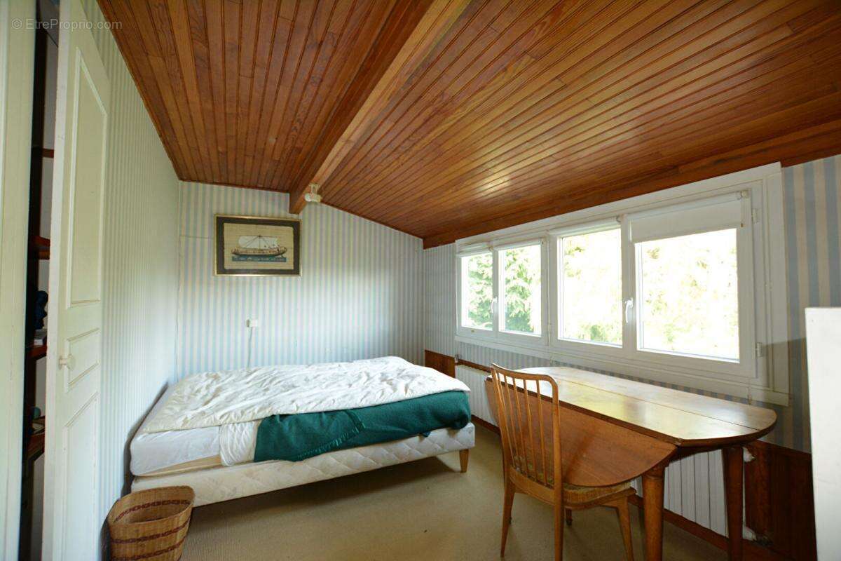 Maison à MONTMORENCY