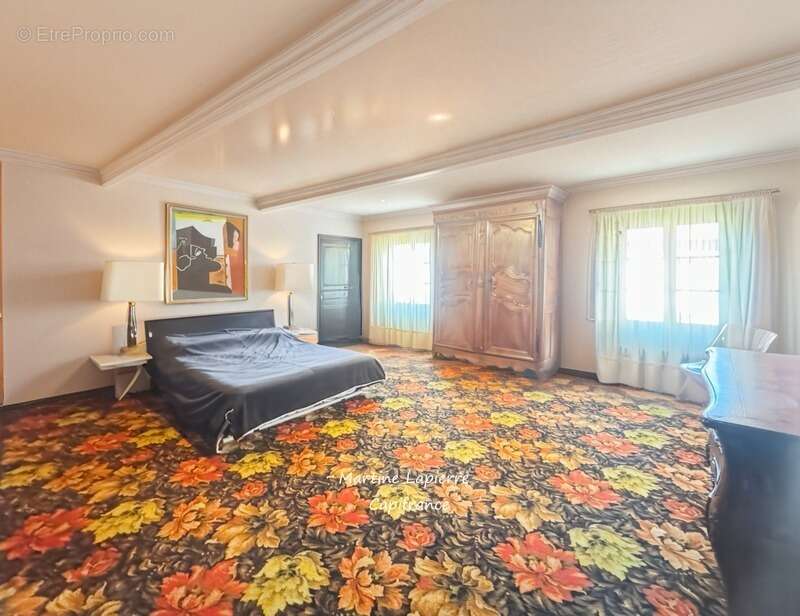 Maison à SAINT-JUST-LA-PENDUE